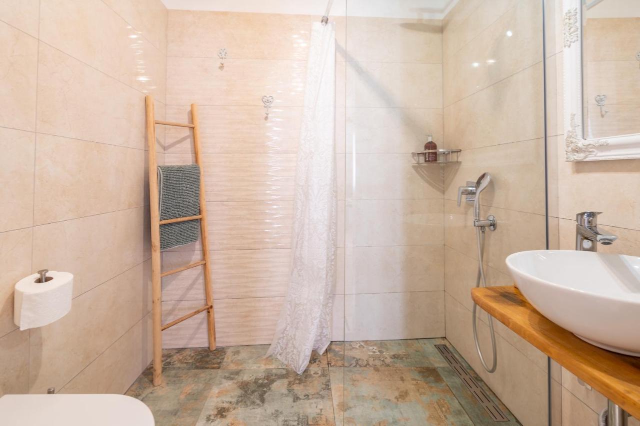 Casanoa Old Town Rovinj Apartment Exterior foto